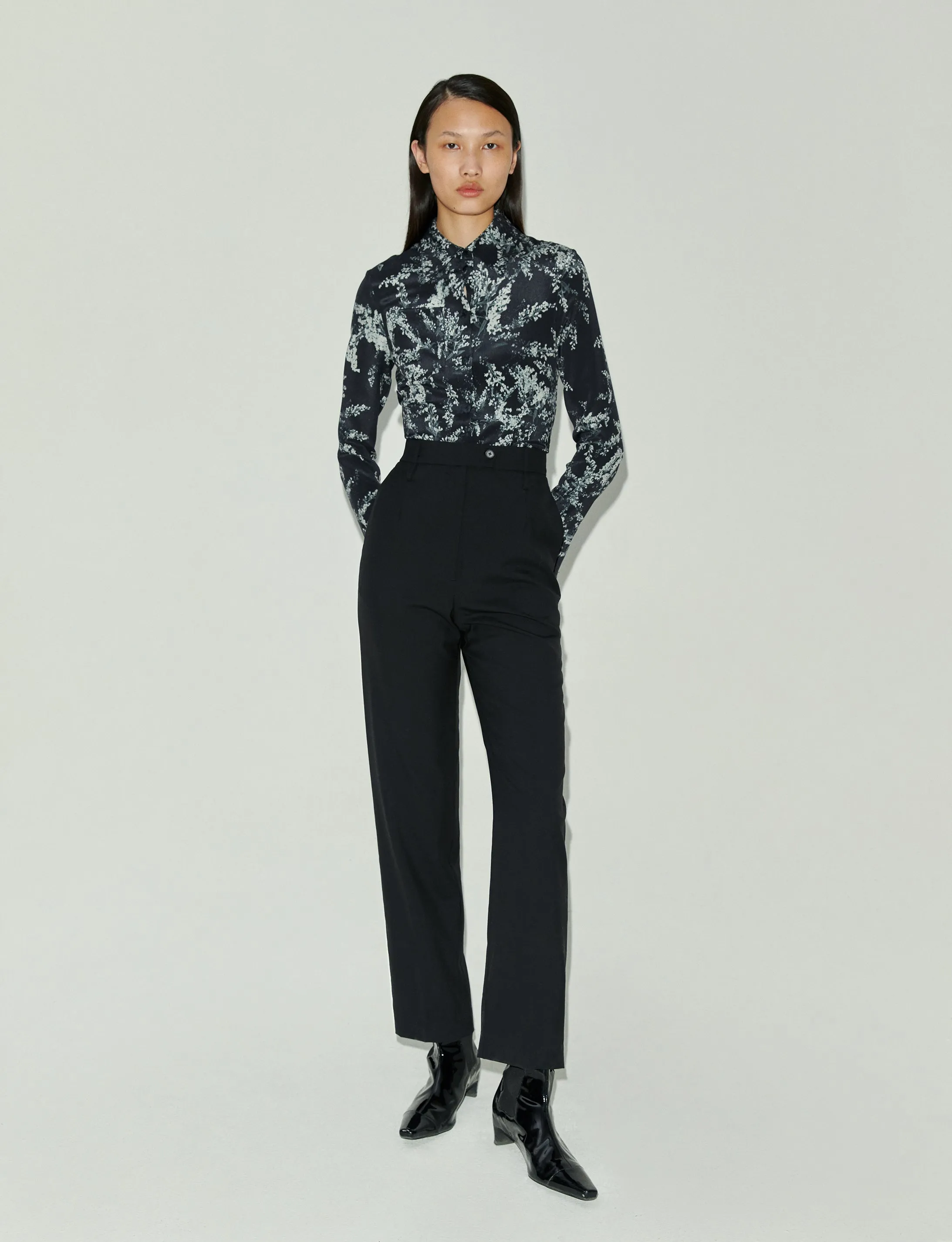 Classic high waisted tailored pants