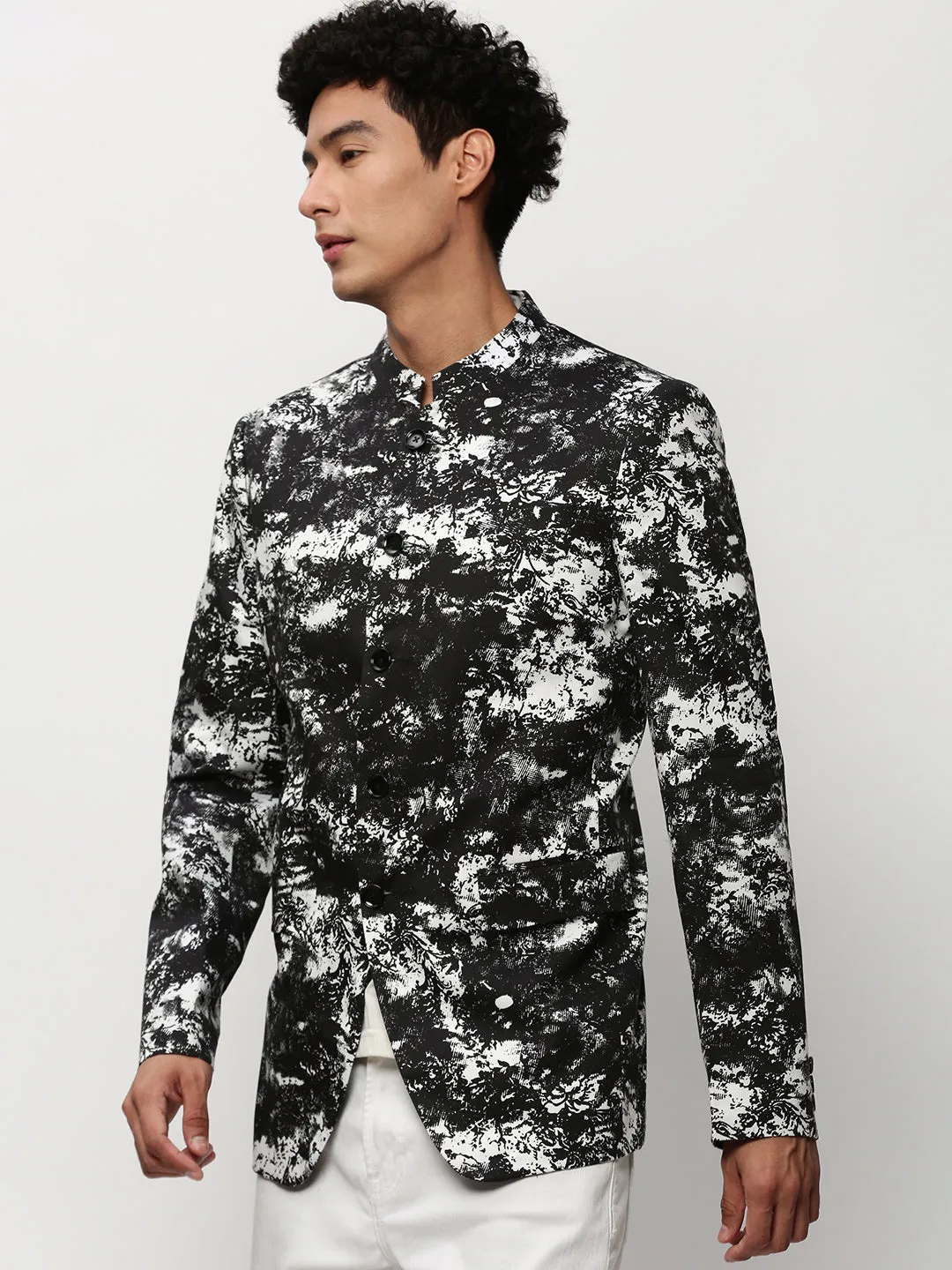 Men Black Abstract Printed Mandarin Collar Slim-Fit Bandhgala Cotton Blazer